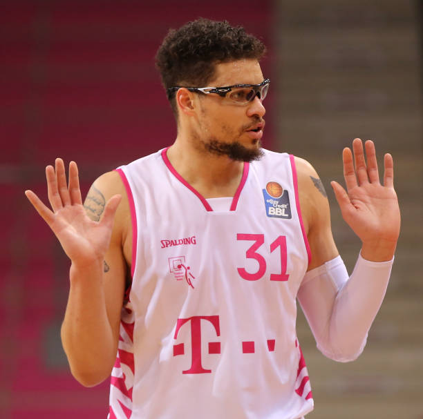 凯尔特人依 凯尔特人依