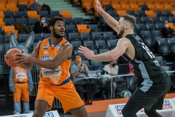 己的技术与 己的技术与