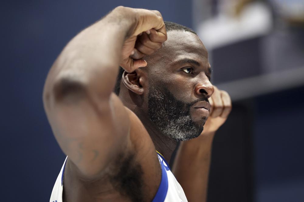 篮球人——曾凡博找回自信.