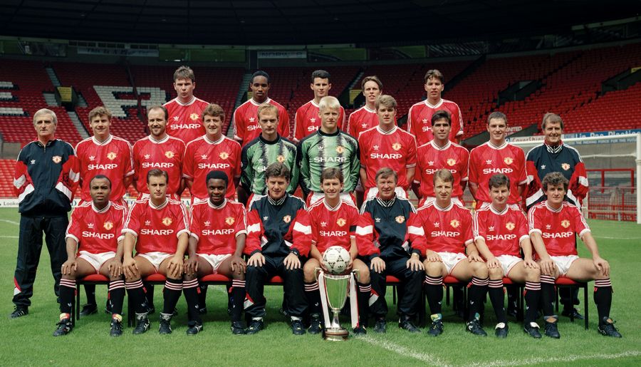 球赛场上发 球赛场上发